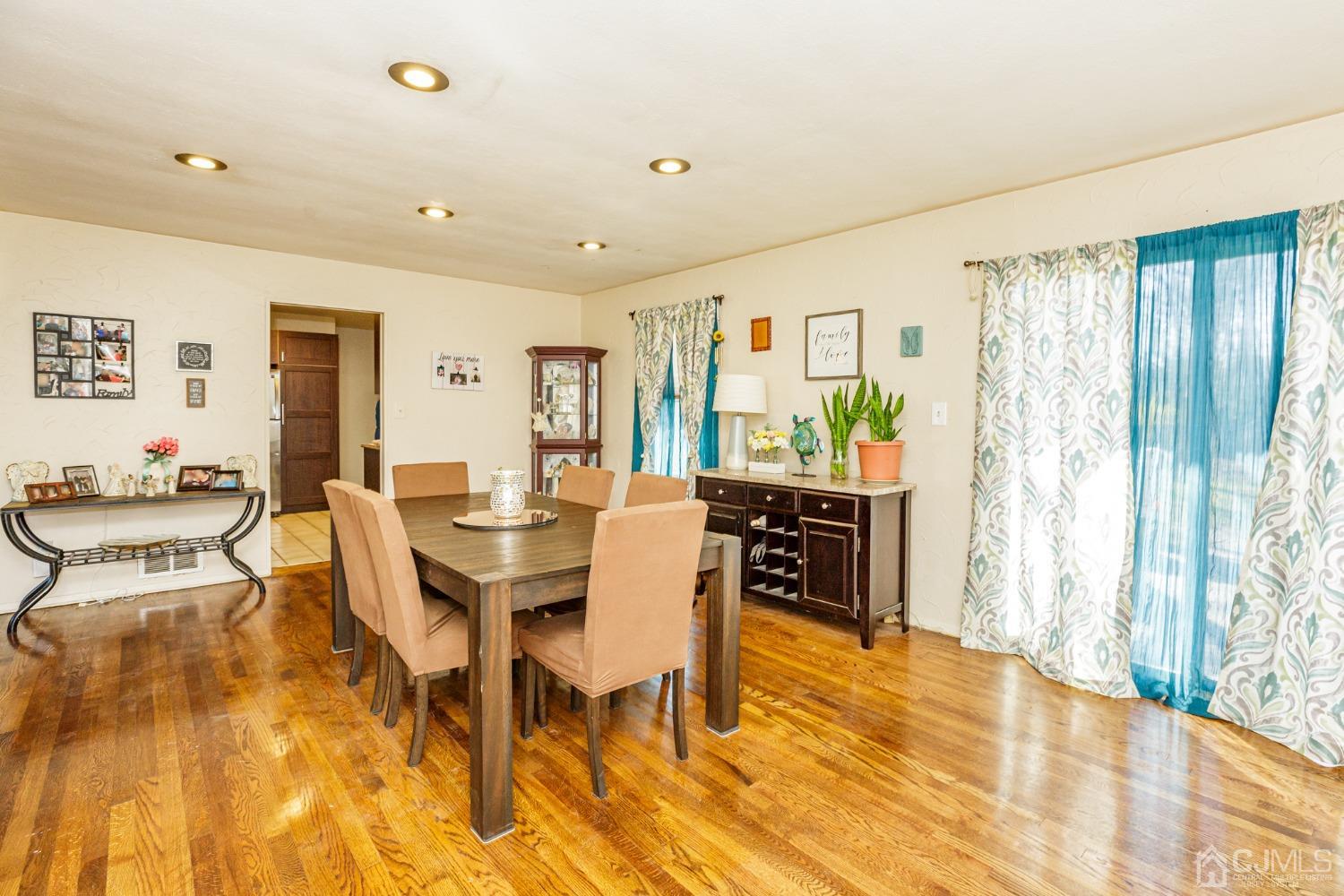 10 Watchung Road East Brunswick, NJ 08816 - Photo 10 of 33 Gallery Image 10