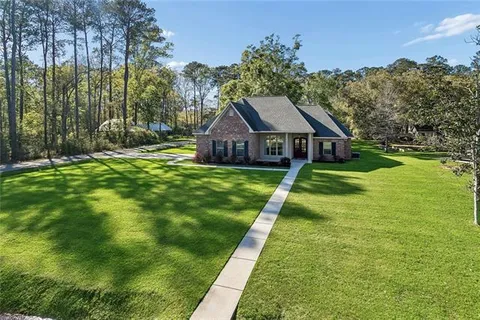 $500,000 | 1704 Jackson Street, Mandeville, LA 70448
