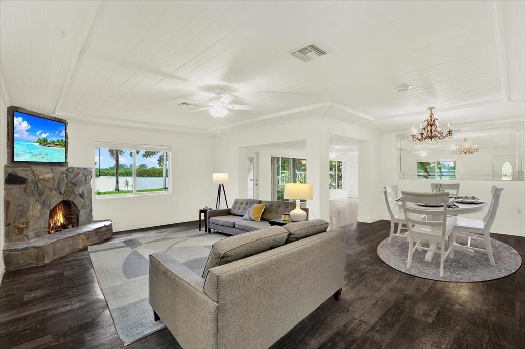 102 West North Branch Road Ruskin, FL 33570 - Photo 9 of 50