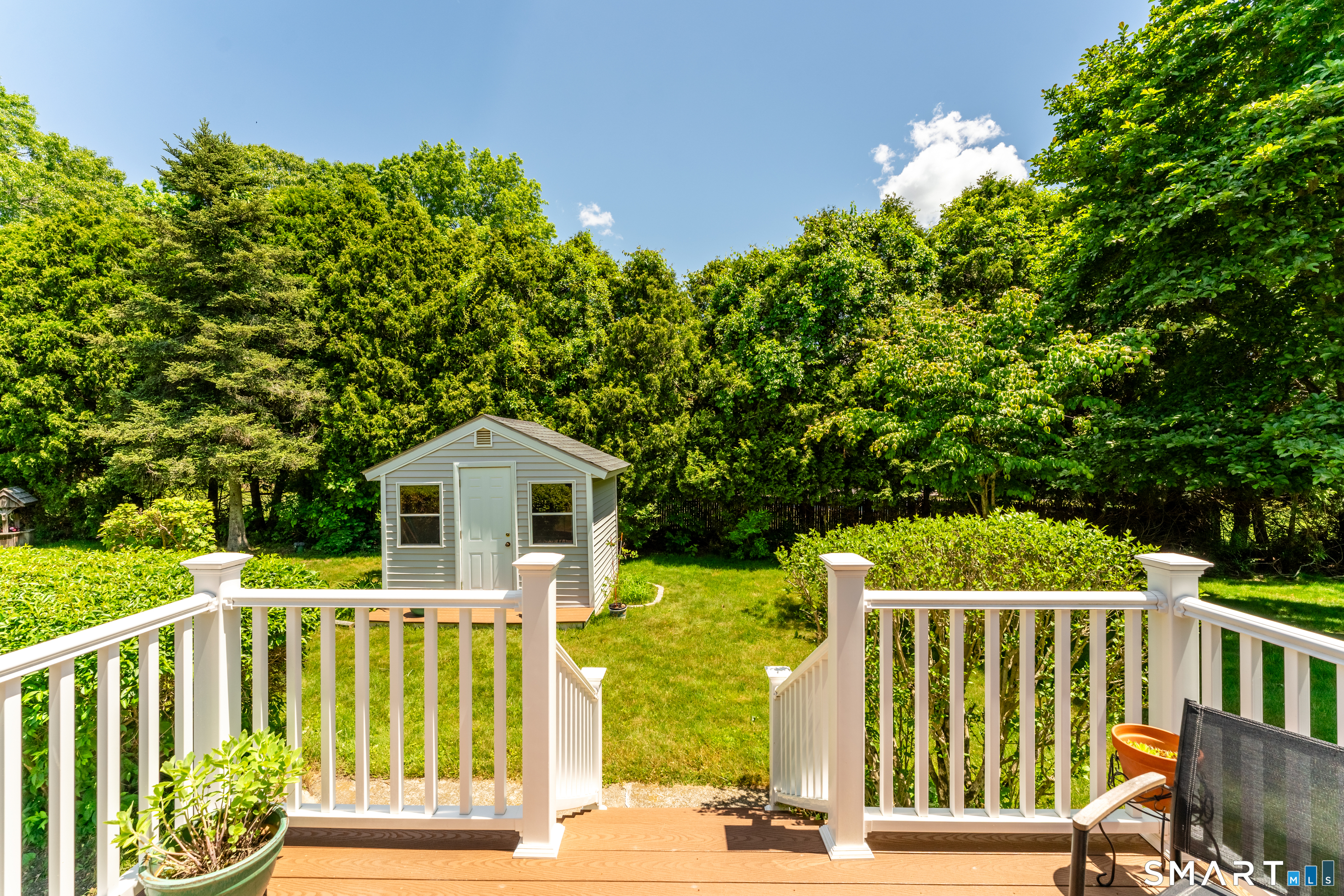 476 Noank Ledyard Road Groton, CT 06355 - Photo 10 of 37