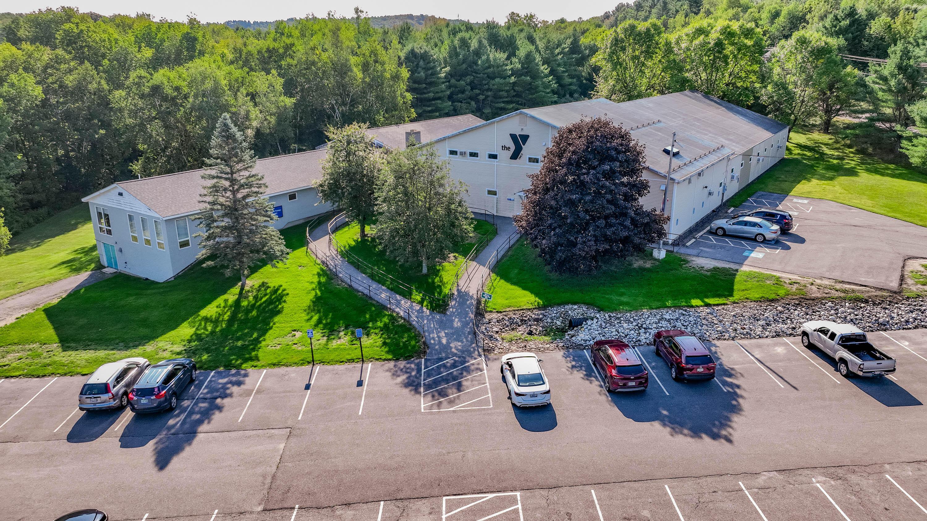 40 Granite Hill Road, Unit 1 Manchester, ME 04351 - Photo 1 of 8 20220909mvht-50021