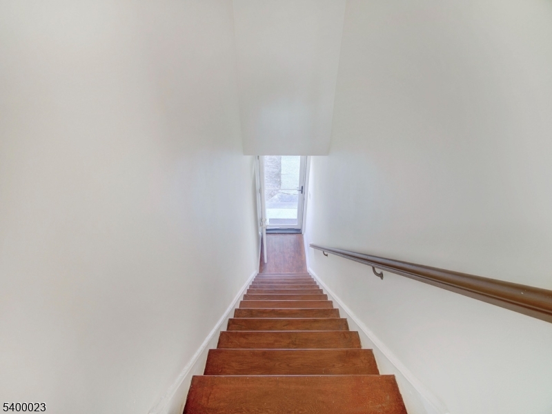 40 Meadowbrook Place, Unit B Maplewood, NJ 07040 - Photo 14 of 15