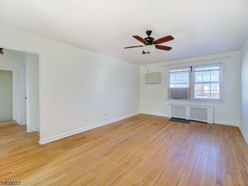 40 Meadowbrook Place, Unit B Maplewood, NJ 07040 - Photo 6 of 15