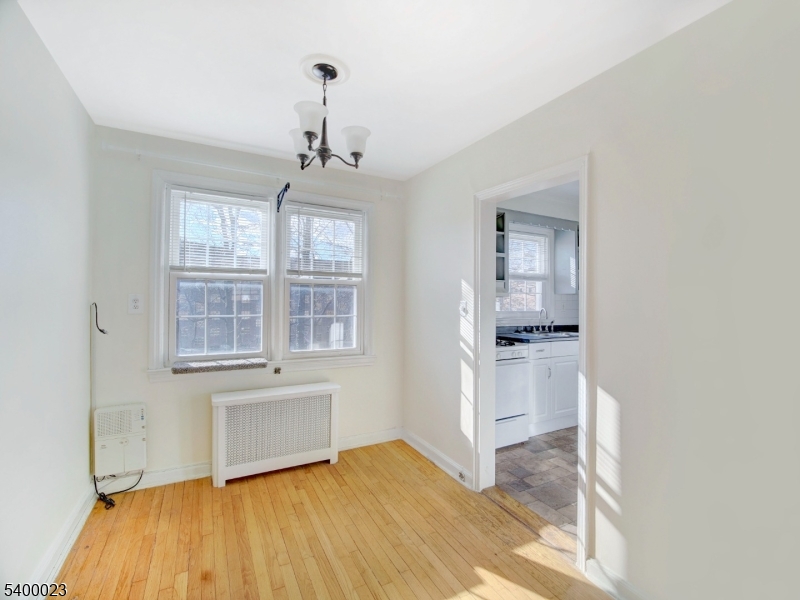 40 Meadowbrook Place, Unit B Maplewood, NJ 07040 - Photo 8 of 15