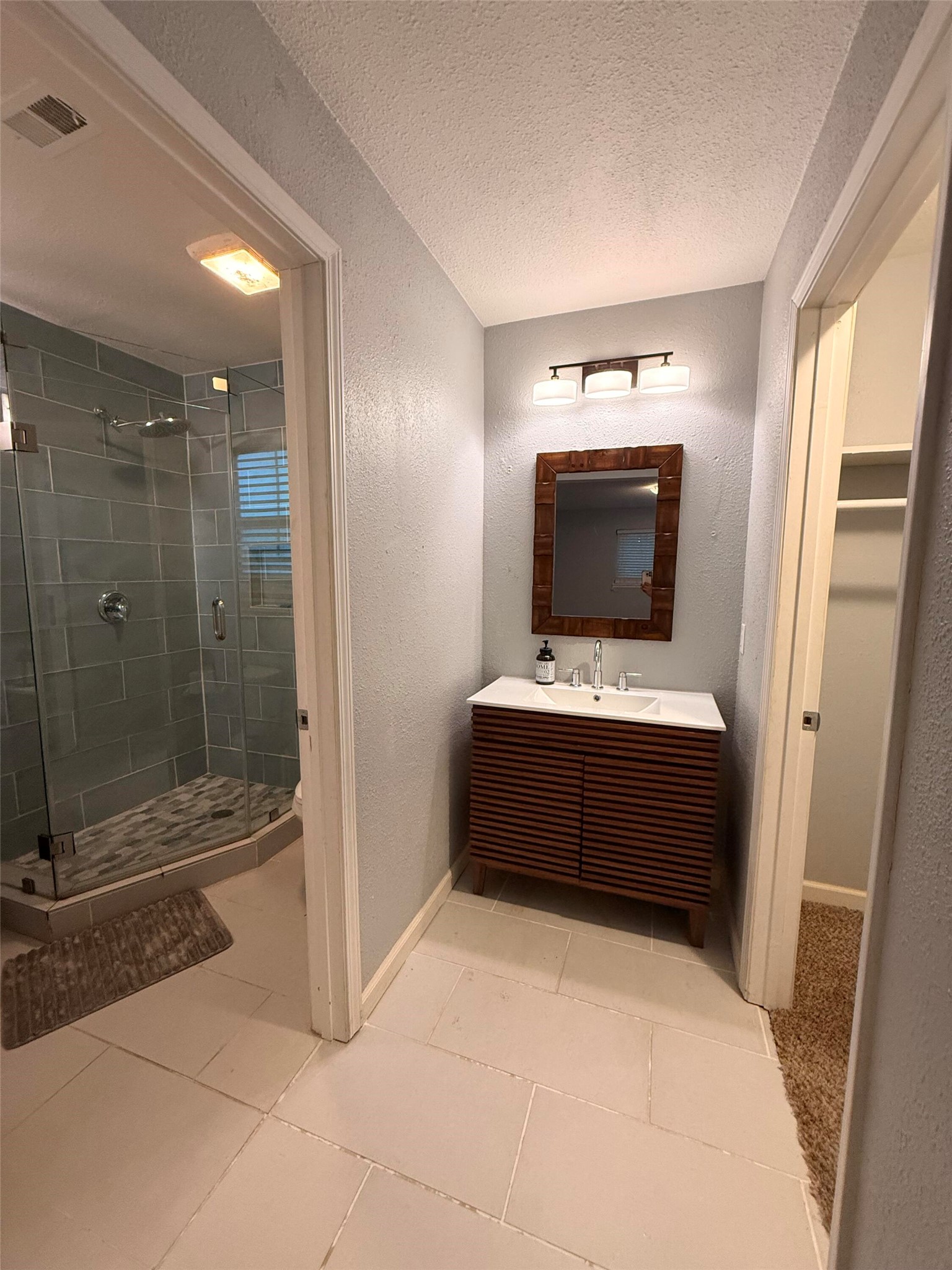 9003 Hunters Trace Austin, TX 78758 - Photo 13 of 22