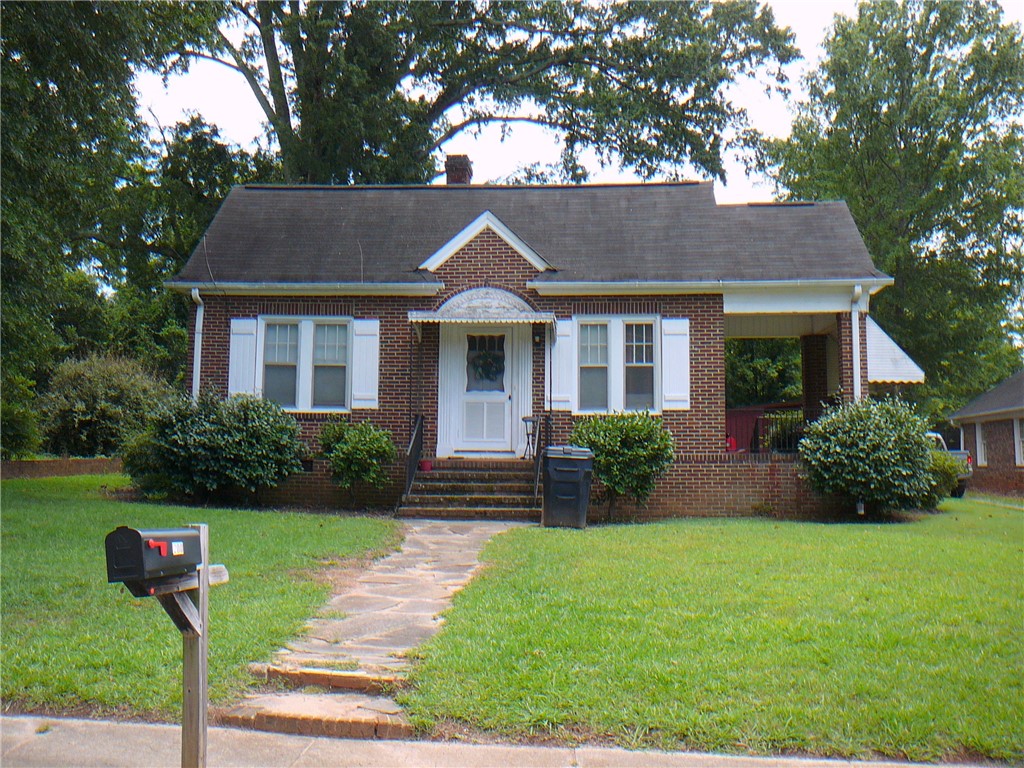 200 Cater Street Anderson, SC 29621 - Photo 1 of 11