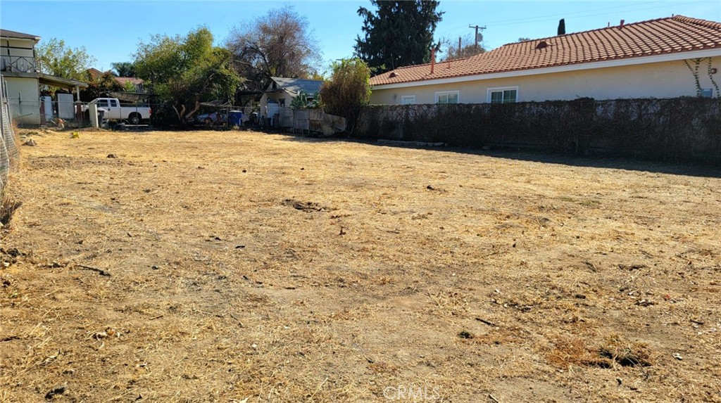 7538 Evans Street Riverside, CA 92504 - Photo 8 of 12 a view of yard