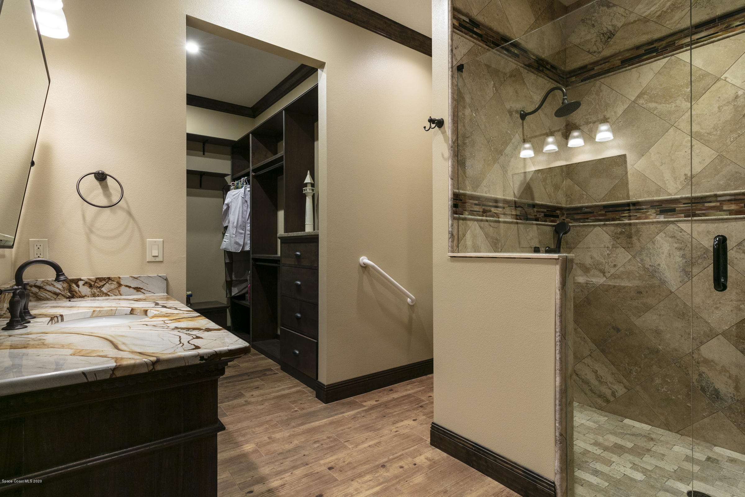 604 North Riverside Drive Indialantic, FL 32903 - Photo 28 of 58 25 604 N Riverside (17)