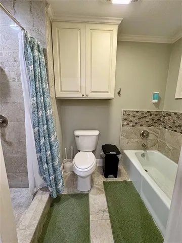 $2,750 | 3525 Lois Lane, Lake Charles, LA 70605