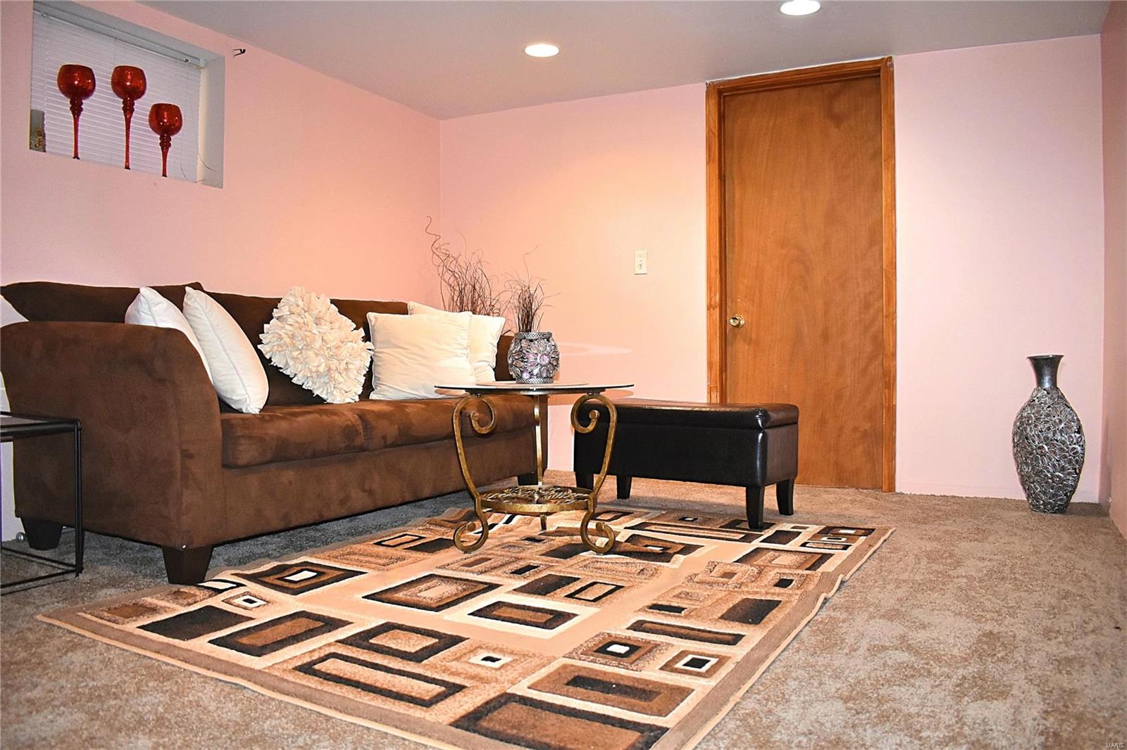6808 Morgan Ford Road St. Louis, MO 63116 - Photo 20 of 31 Gallery Image 20