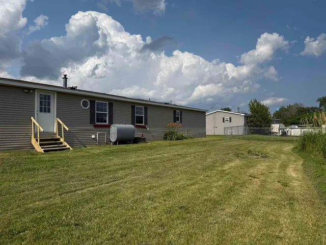 $99,000 | 111 Deso Drive, Alburgh, VT 05440