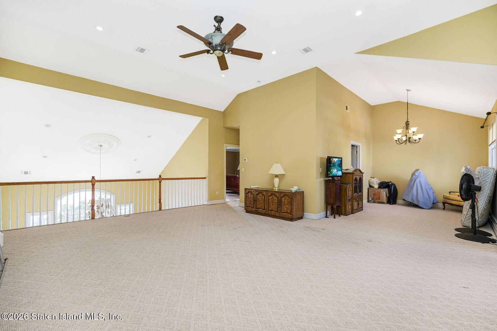 15 Topside Lane Staten Island, NY 10309 - Photo 28 of 36 15 Topside Lane-27