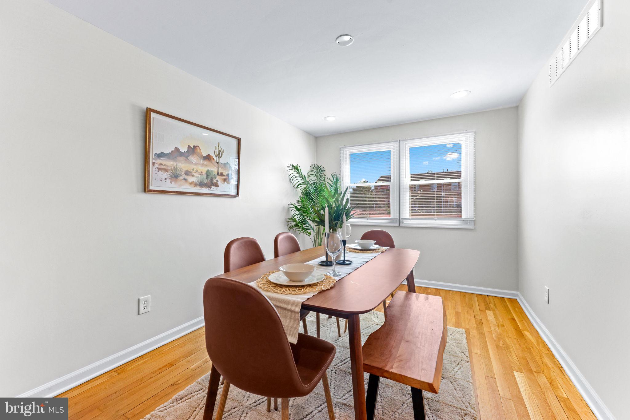 1003 Foxridge Lane Baltimore, MD 21221 - Photo 8 of 35