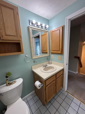 $3,000 | 16 High Brg Hill, Nashua, NH 03060