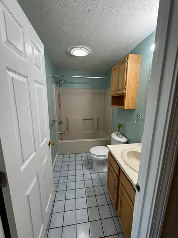 $3,000 | 16 High Brg Hill, Nashua, NH 03060