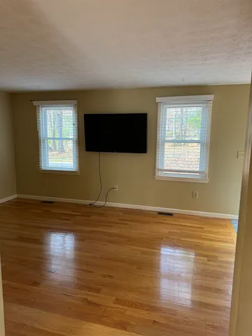 $3,000 | 16 High Brg Hill, Nashua, NH 03060