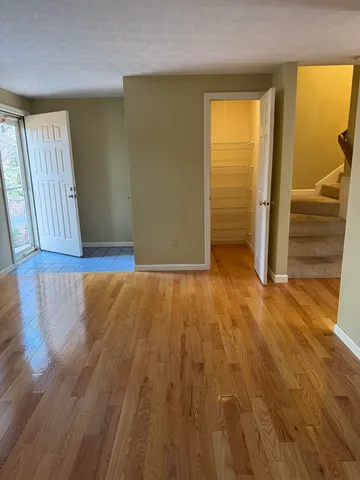 $3,000 | 16 High Brg Hill, Nashua, NH 03060