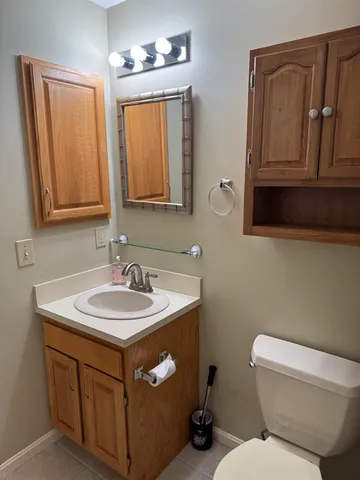 $3,000 | 16 High Brg Hill, Nashua, NH 03060