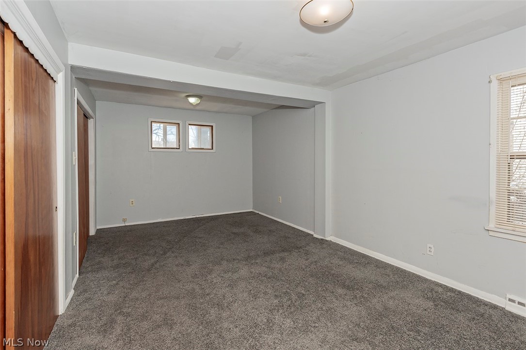 3006 Ludlow Road Cleveland, OH 44120 - Photo 13 of 30 1st Floor master