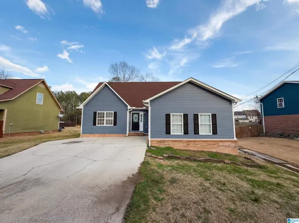$254,000 | 2604 Sunrise Drive, Moody, AL 35004