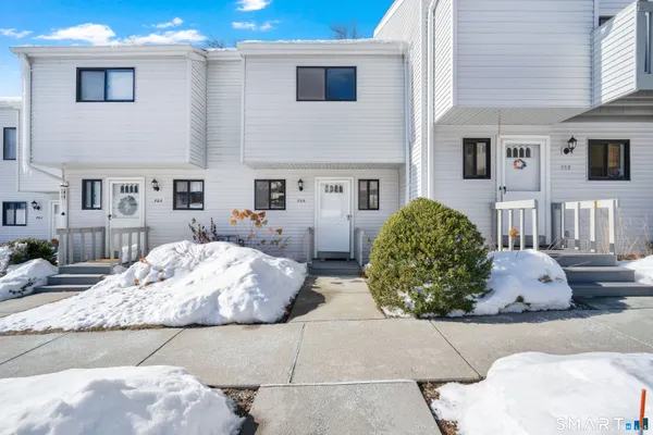 $249,900 | 706 Timber Lane, Unit 706, Canton, CT 06019