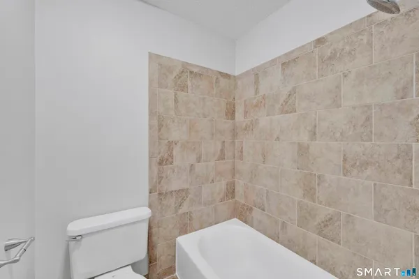 $249,900 | 706 Timber Lane, Unit 706, Canton, CT 06019