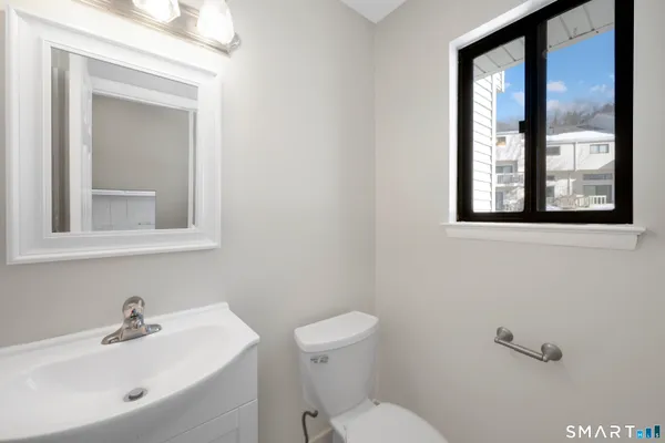 $249,900 | 706 Timber Lane, Unit 706, Canton, CT 06019