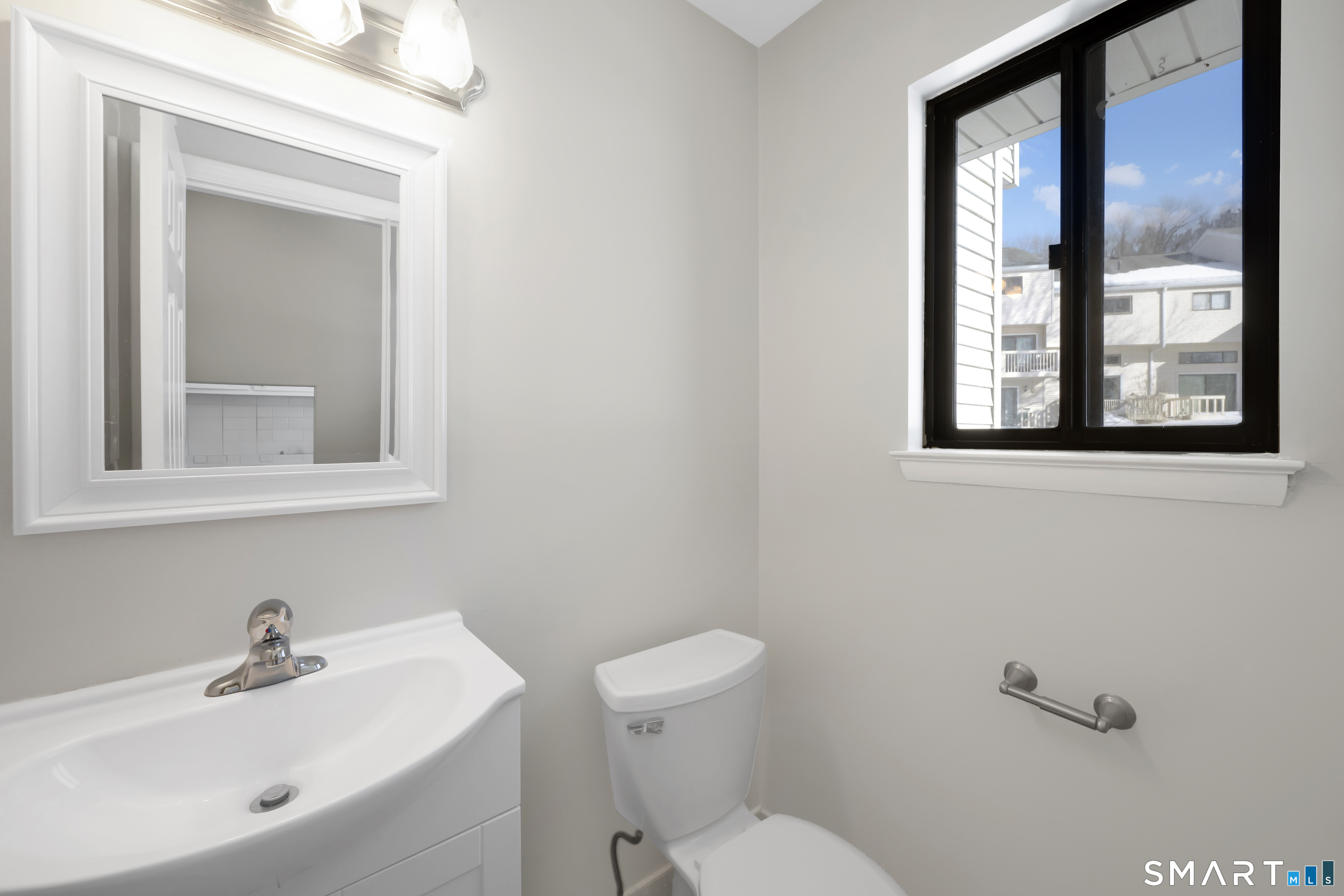 706 Timber Lane, Unit 706 Canton, CT 06019 - Photo 5 of 38