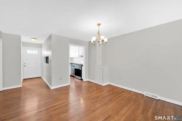 $249,900 | 706 Timber Lane, Unit 706, Canton, CT 06019