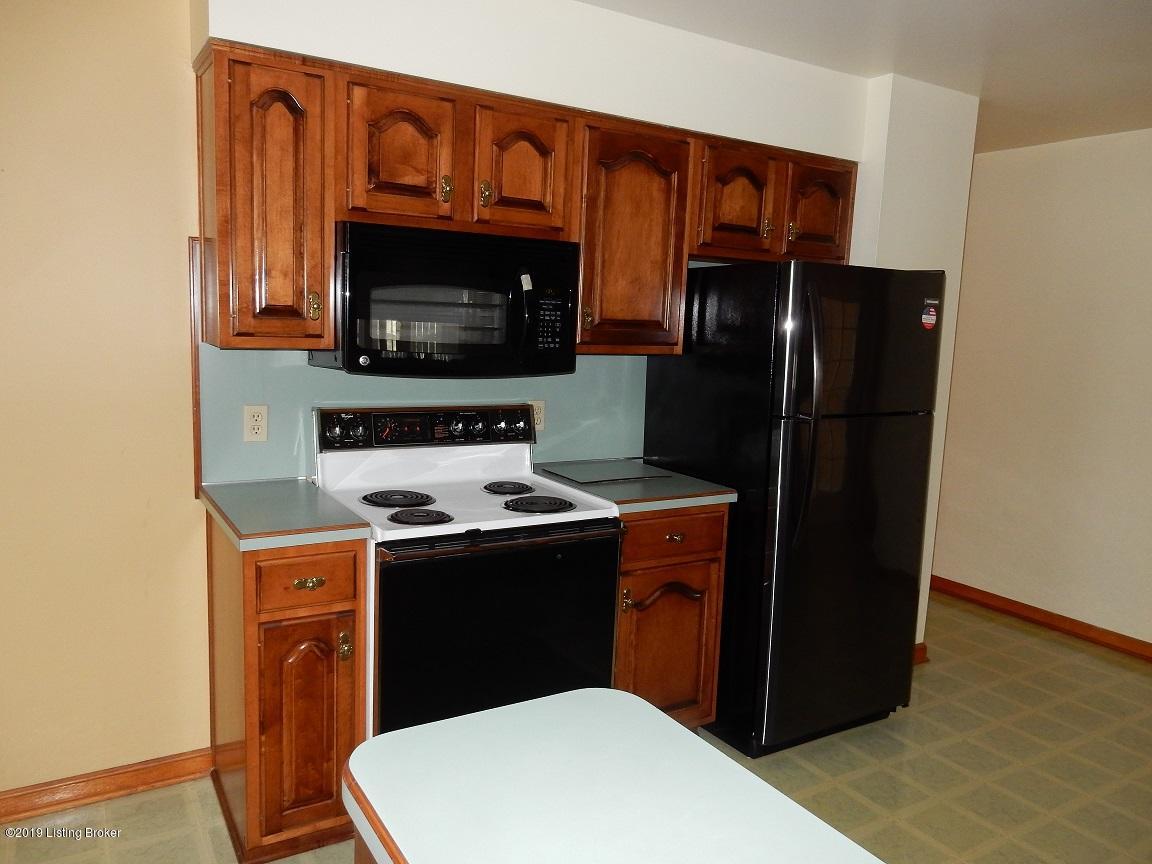776 Beech Grv Road Shepherdsville, KY 40165 - Photo 14 of 36 012