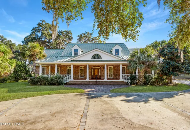 $1,500,000 | 136 Retreat Plantation, Beaufort, SC 29902