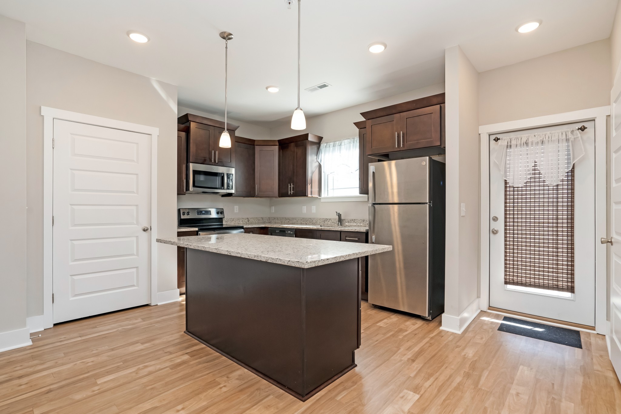 1043 Wells Way Spring Hill, TN 37174 - Photo 9 of 28