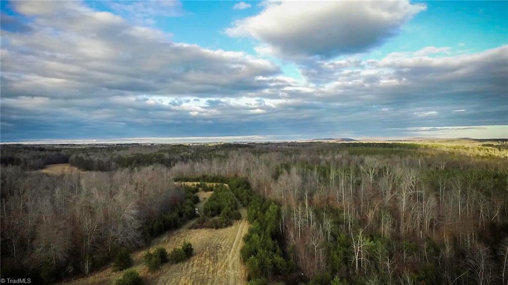 2061 Madison Road Madison, NC 27025 - Photo 14 of 26