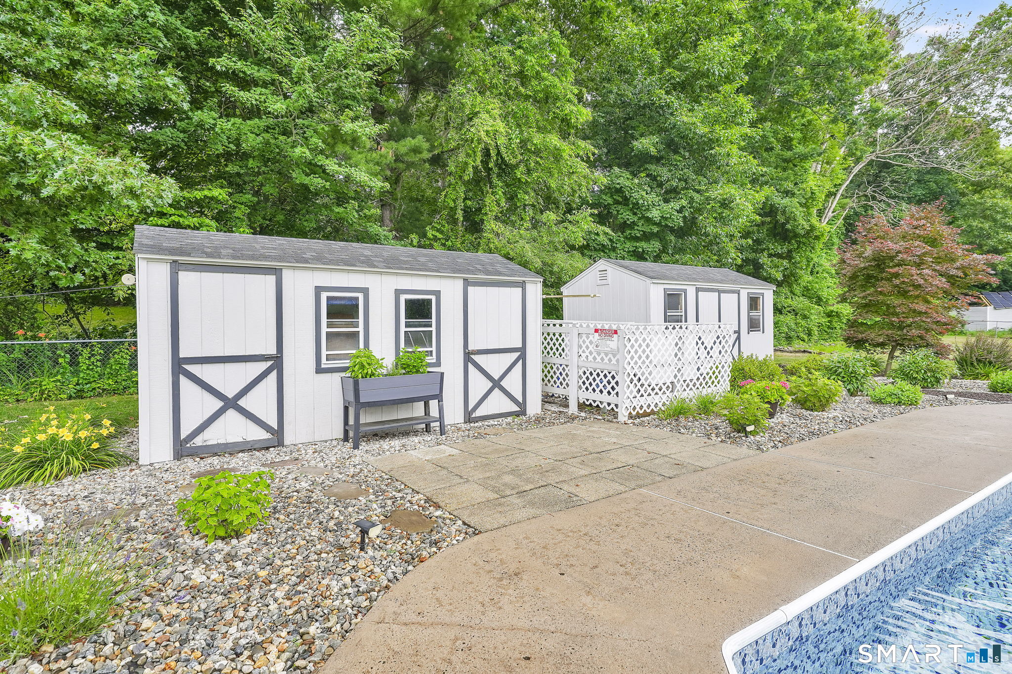 19 Kennedy Road Manchester, CT 06042 - Photo 31 of 37