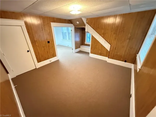 $872 | 124 Taylor Street Southwest, Unit 2, Winston-Salem, NC 27101