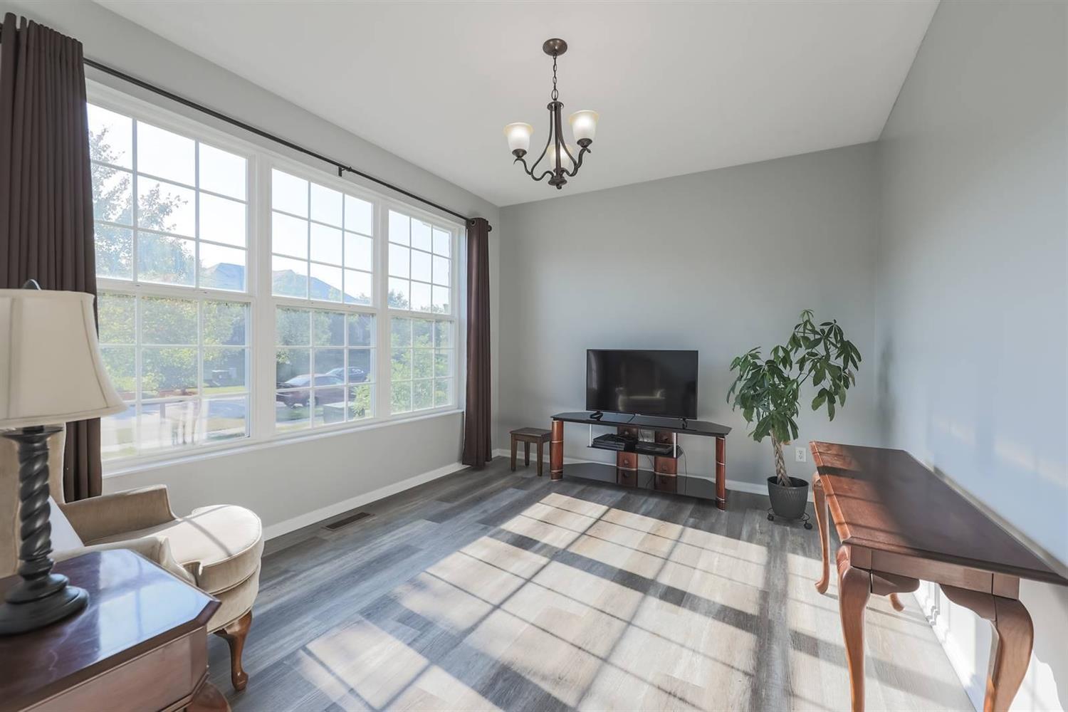 1211 Pond Ridge Circle Hamilton, OH 45013 - Photo 5 of 50 Gallery Image 5