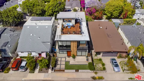 $3,825,000 | 2325 Cloy Avenue, Venice, CA 90291