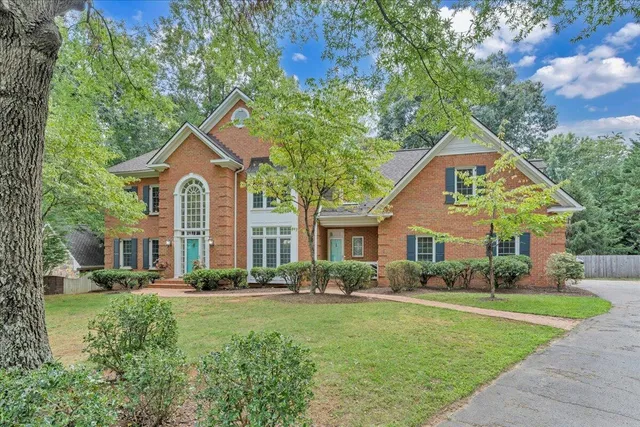 $895,000 | 5812 Old Locke Court, Roanoke, VA 24018