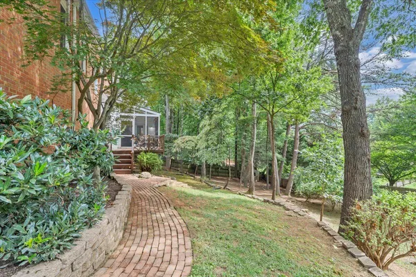 $895,000 | 5812 Old Locke Court, Roanoke, VA 24018