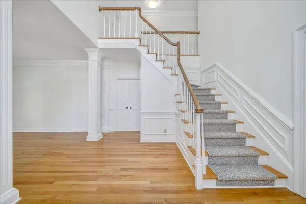 $895,000 | 5812 Old Locke Court, Roanoke, VA 24018