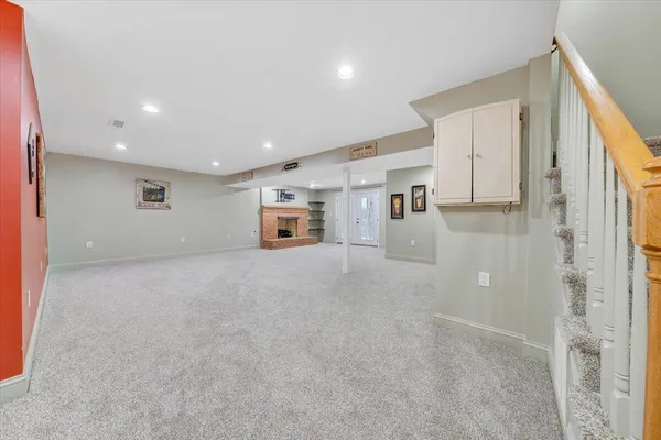 $895,000 | 5812 Old Locke Court, Roanoke, VA 24018