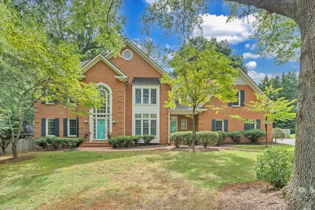 $895,000 | 5812 Old Locke Court, Roanoke, VA 24018