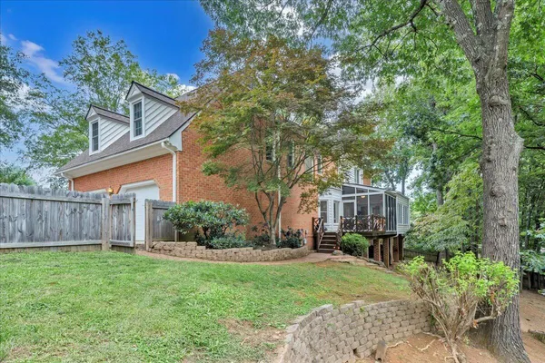 $895,000 | 5812 Old Locke Court, Roanoke, VA 24018