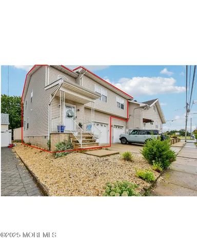 a view of a house with a outdoor space