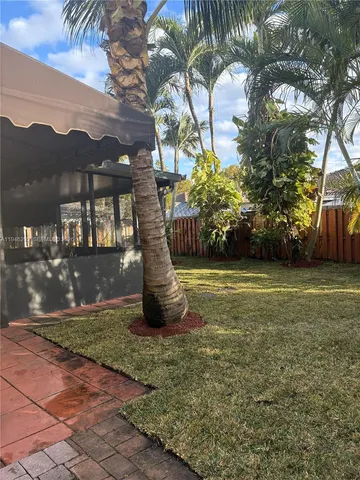 $689,000 | 7856 Northwest 194th Street, Hialeah, FL 33015