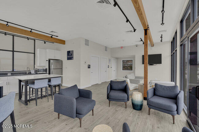 28 Riverside Avenue, Unit 4G Red Bank, NJ 07701 - Photo 9 of 27 040_dsc03143