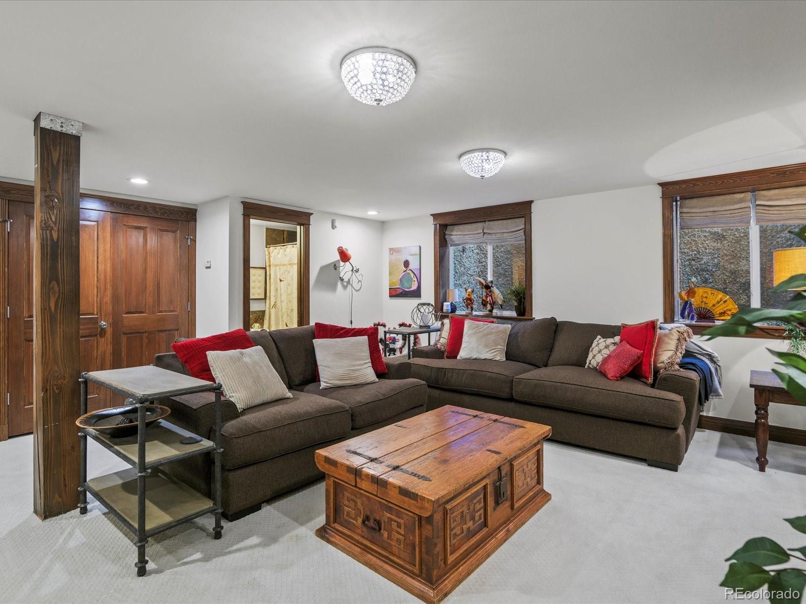 718 North Locust Street Denver, CO 80220 - Photo 36 of 46