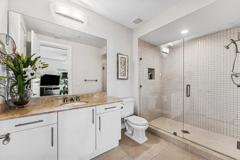 $599,990 | 335 Southeast 6th Avenue, Unit 304, Delray Beach, FL 33483