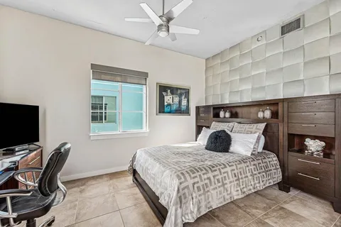 $599,990 | 335 Southeast 6th Avenue, Unit 304, Delray Beach, FL 33483