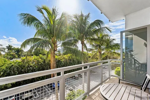 $599,990 | 335 Southeast 6th Avenue, Unit 304, Delray Beach, FL 33483